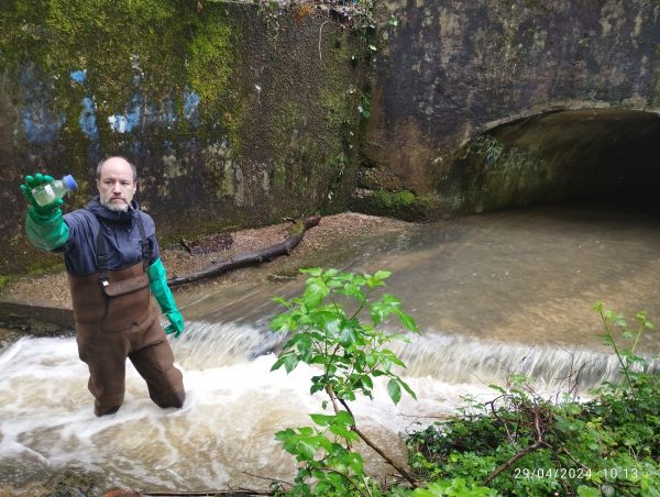 Water Sampling Ribes